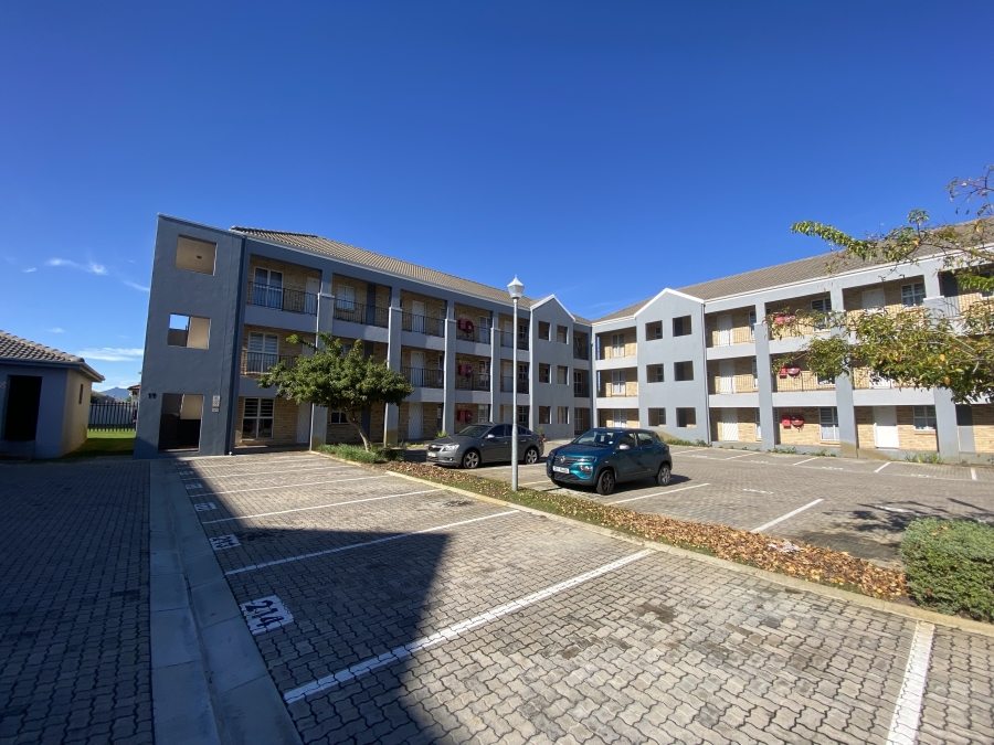 To Let 2 Bedroom Property for Rent in Kraaifontein East Western Cape